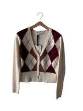 Carica l'immagine nel visualizzatore di Gallery, Haveone cardigan rombi Art MFP-P230
