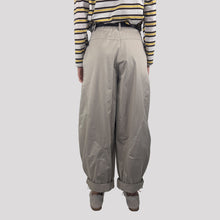 Carica l'immagine nel visualizzatore di Gallery, Haveone pantalone baloon con cintura e catena 100% cotone Art PVS-Q169
