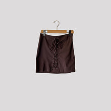 Carica l'immagine nel visualizzatore di Gallery, Vicolo mini gonna lacetti 68% cotone 385 lyocell Art TAB1917 ( camicia Art TAB1915 )
