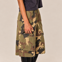 Carica l'immagine nel visualizzatore di Gallery, Tensione bermuda cargo camouflage 100% cotone Art LR682
