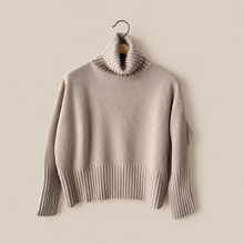 Carica l'immagine nel visualizzatore di Gallery, Tensione in maglia collo alto 100% lana Art WL938

