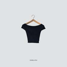 Carica l&#39;immagine nel visualizzatore di Gallery, Vicolo maglia costina scollo shiffer 65% viscosa Art 22108D
