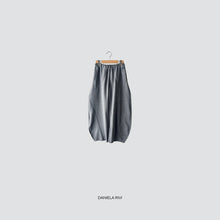Carica l&#39;immagine nel visualizzatore di Gallery, Dixie pantalone felpa barrel elastico vita con tasche 70% cotone Art PDREYAS
