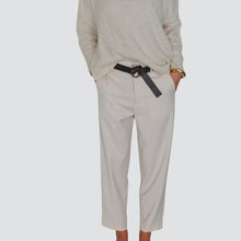 Carica l'immagine nel visualizzatore di Gallery, Haveone pantalone basic elastico retro con cintura 33% viscosa Art  PVE-P294
