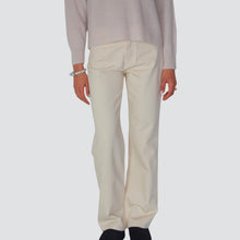 Carica l'immagine nel visualizzatore di Gallery, Vicolo jeans Alex burro 100% cotone Art DF5312
