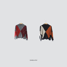 Carica l'immagine nel visualizzatore di Gallery, Philia loft maglia over rombi misto lana Art F01E0886
