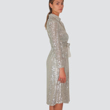 Carica l'immagine nel visualizzatore di Gallery, Tensione in abito chemisier micro paillettes con cintura Art WA530
