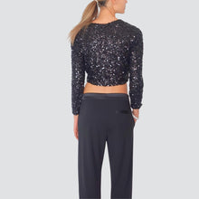 Carica l'immagine nel visualizzatore di Gallery, Tensione in maglia crop paillettes Art 50039AT
