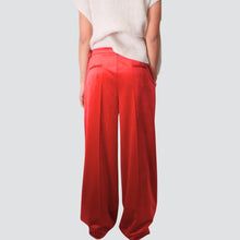Carica l'immagine nel visualizzatore di Gallery, Vicolo pantalone ciniglia rosso palazzo Art
