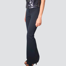 Carica l'immagine nel visualizzatore di Gallery, Vicolo pantalone punte milano zampa 65% viscosa Art TF0227
