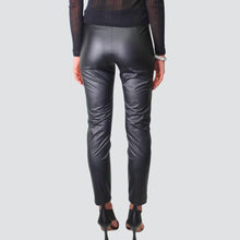 Carica l'immagine nel visualizzatore di Gallery, Vicolo leggings Art TS0995
