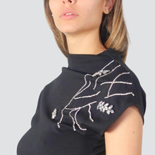 Carica l'immagine nel visualizzatore di Gallery, Tensione in abito con strass con arriccio 65% viscosa Art 32503
