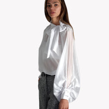Carica l'immagine nel visualizzatore di Gallery, Vicolo camicia con fiocco 85% lyocell Art TAB0210
