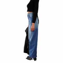 Carica l'immagine nel visualizzatore di Gallery, Vicolo jeans Cornelia 100% cotone Art DAB5194
