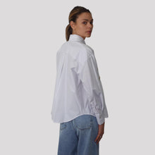 Carica l'immagine nel visualizzatore di Gallery, Haveone camicia over con ricamo oro 62% cotone Art CVS-Q055
