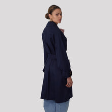 Carica l'immagine nel visualizzatore di Gallery, Vicolo trench blu spacco retro 97% cotone Art TAB0356
