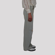 Carica l'immagine nel visualizzatore di Gallery, Haveone jeans Dan Relaxed con rotture e vernice 100% cotone Art PGZ-Q152

