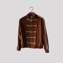 Carica l'immagine nel visualizzatore di Gallery, Haveone giubbotto dainetto con zip alamari cordoncino Art KMA-Q033
