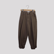 Carica l'immagine nel visualizzatore di Gallery, Vicolo pantalone modello Laila 100% cotone Art DAB5225

