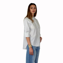 Carica l'immagine nel visualizzatore di Gallery, Haveone camicia over rigata celeste 97% cotone Art CJK-Q051
