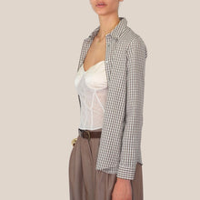 Carica l'immagine nel visualizzatore di Gallery, Vicolo camicia dettaglio metallico nel colletto 19% cotone 7% viscosa Art TAB1100
