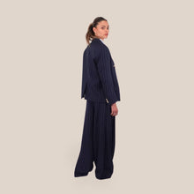 Carica l'immagine nel visualizzatore di Gallery, Vicolo pantalone blu palazzo gessato 38% viscosa Art TAB1112 ( blazer Art TAB1109 )
