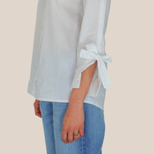 Carica l'immagine nel visualizzatore di Gallery, Vicolo camicia over fiocco polsino 100% cotone Art TD1672
