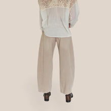 Carica l'immagine nel visualizzatore di Gallery, Tensione in pantalone drill barrel sand 100% cotone Art ZUMI-COLOR
