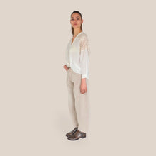 Carica l'immagine nel visualizzatore di Gallery, Tensione in pantalone drill barrel sand 100% cotone Art ZUMI-COLOR

