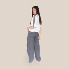 Carica l'immagine nel visualizzatore di Gallery, Vicolo jeans Jimena con cinturina 100% cotone Art DAB5057
