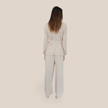 Carica l'immagine nel visualizzatore di Gallery, Dixie pantalone palazzo fluido colore neve Art P845A112 ( blazer J845A019 )

