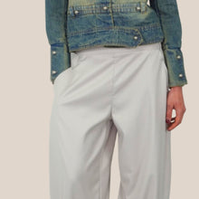 Carica l'immagine nel visualizzatore di Gallery, Tensione in pantalone baloon doppia cucitura elastico retro 33% viscosa Art PA5407
