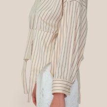 Carica l'immagine nel visualizzatore di Gallery, Haveone camicia sabbia rigata blu 45% cotone Art CVS-Q165
