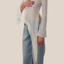 Carica l'immagine nel visualizzatore di Gallery, Haveone maglia tulle con pizzo e spacco laterale Art MVS-Q111
