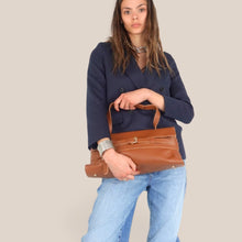 Carica l'immagine nel visualizzatore di Gallery, Susy mix borsa con cintura e tracolla vera pelle Art BS6194
