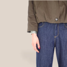 Carica l'immagine nel visualizzatore di Gallery, Tensione in jeans palazzo Prado Wood 100% cotone Art 3523J014
