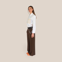 Carica l'immagine nel visualizzatore di Gallery, Haveone pantalone moro palazzo con catena e cintura Art PVS-Q110
