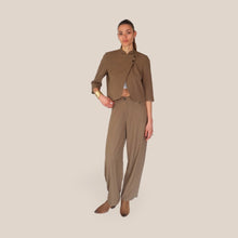 Carica l'immagine nel visualizzatore di Gallery, Tensione in pantalone barrel casha Art 26P4184 ( giacca 26B4185 )
