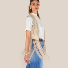 Carica l'immagine nel visualizzatore di Gallery, Vicolo gilet suede con frange Art TAB1435
