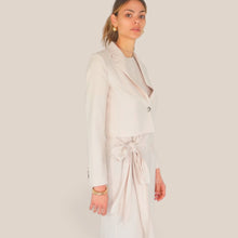 Carica l'immagine nel visualizzatore di Gallery, Vicolo blazer crop 90% viscosa Art TAB1368
