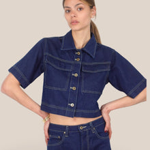 Carica l'immagine nel visualizzatore di Gallery, Tensione giacchino crop jeans 100% cotone Art 38860 ( pantalone Art 38859 )
