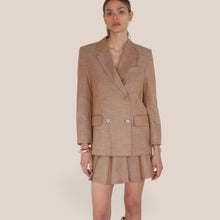 Carica l'immagine nel visualizzatore di Gallery, Vicolo blazer over doppio petto 23% lyocell 22% viscosa Art TAB1492 ( minigonna TAB1491 )
