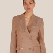 Carica l'immagine nel visualizzatore di Gallery, Vicolo blazer over doppio petto 23% lyocell 22% viscosa Art TAB1492 ( minigonna TAB1491 )
