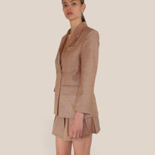 Carica l'immagine nel visualizzatore di Gallery, Vicolo blazer over doppio petto 23% lyocell 22% viscosa Art TAB1492 ( minigonna TAB1491 )
