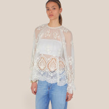 Carica l'immagine nel visualizzatore di Gallery, Vicolo blusa over inserti pizzo e ricami Art TAB1433
