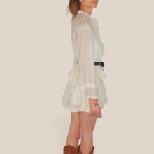 Carica l'immagine nel visualizzatore di Gallery, Vicolo abito inserti pizzo gonna balza con cintura 75% lyocell Art TAB1541
