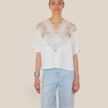 Carica l'immagine nel visualizzatore di Gallery, Haveone blusa scollo V con pizzo 94% cotone Art CMA-Q201
