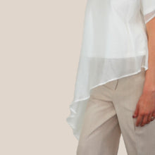 Carica l'immagine nel visualizzatore di Gallery, Vicolo t-shirt in lyocell fondo asimmetrico Art UAB0189
