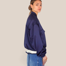Carica l'immagine nel visualizzatore di Gallery, Vicolo bomber satin elastico fondo Art TAB0623
