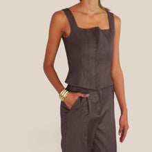 Carica l'immagine nel visualizzatore di Gallery, Vicolo top tortora gessato 34% viscosa Art TAC1542 ( Blazer TAC1562 Pantalone Tac1543 )
